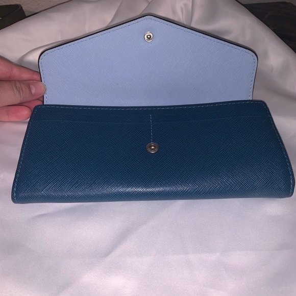 Blue Michael Kors Wallet - Picture 2 of 3